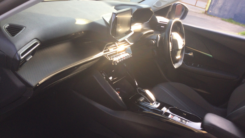 Peugeot 2008 1.2 PureTech 130 Allure 5dr EAT8 Petrol Estate